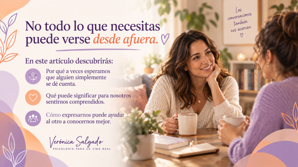 Dos mujeres conversando y compartiendo lo que necesitan para conocerse mejor
